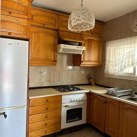 Monkey Americas Apartment *